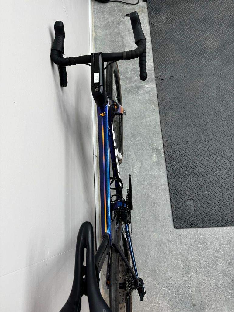 Used Felt Ar SRAM Force eTap AXS 2024 Road & Gravel — image 8 of 21