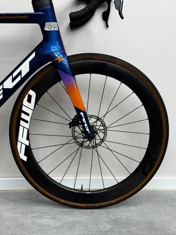 Used Felt Ar SRAM Force eTap AXS 2024 Road & Gravel — image 4 of 21