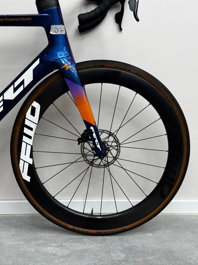 Used Felt Ar SRAM Force eTap AXS 2024 Road & Gravel — image 4 of 21