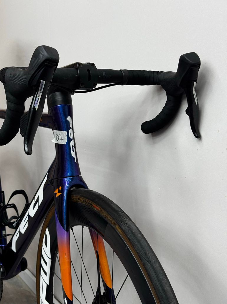 Used Felt Ar SRAM Force eTap AXS 2024 Road & Gravel — image 6 of 21
