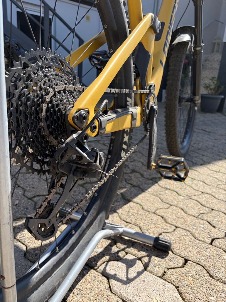 Used Lapierre Spicy CF 6.9 2023 2023 Mountainbike, Orange, 29 — image 3 of 5