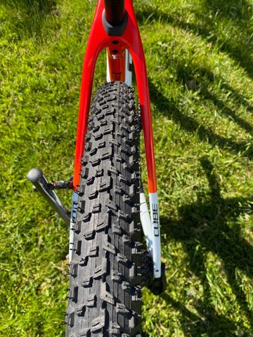 CUBE PHENIX C:68X, SLX 2025 2025 Mountainbike usato, Bianco — immagine 10 di 10