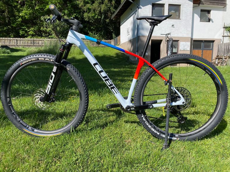 Used CUBE PHENIX C:68X, SLX 2025 2025 Mountainbike, White, 29 — image 2 of 10