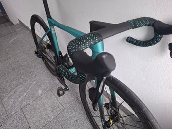 Used Bianchi Specialissima PRO Sram Force eTap AXS 2024 2024 Road & Gravel, Green — image 2 of 7