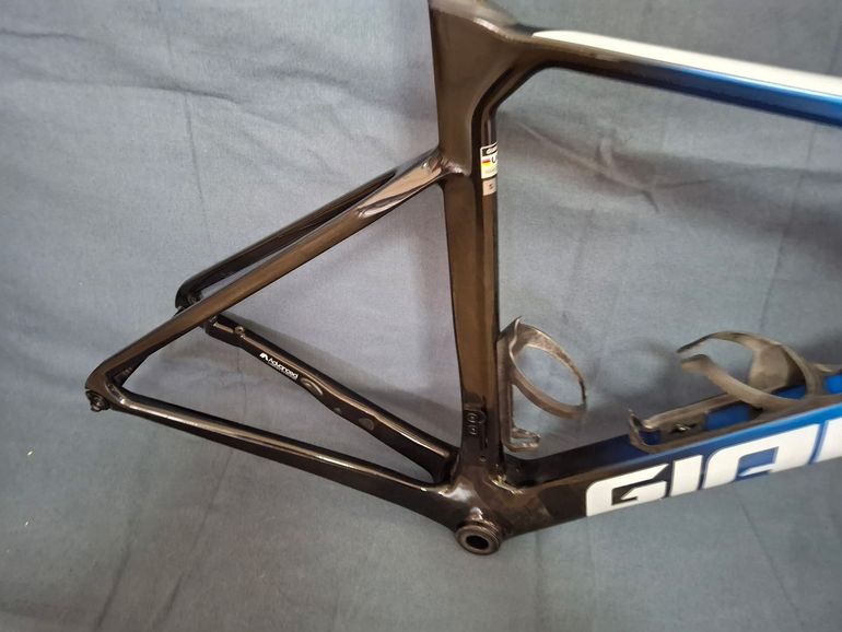 Used Giant Propel Advanced Pro 0 Di2 2025 Frameset 2025 Road & Gravel — image 7 of 12