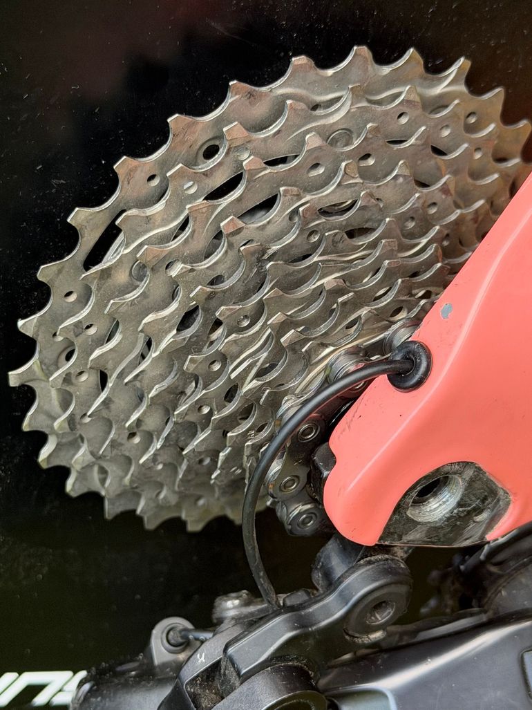 Used Canyon Speedmax CF 8 Disc Di2 2023 2023 Road & Gravel, Orange — image 7 of 17