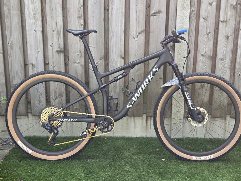 Used Specialized S-Works Epic 2022 2022 Mountainbike, Black, 29 — image 1 of 10