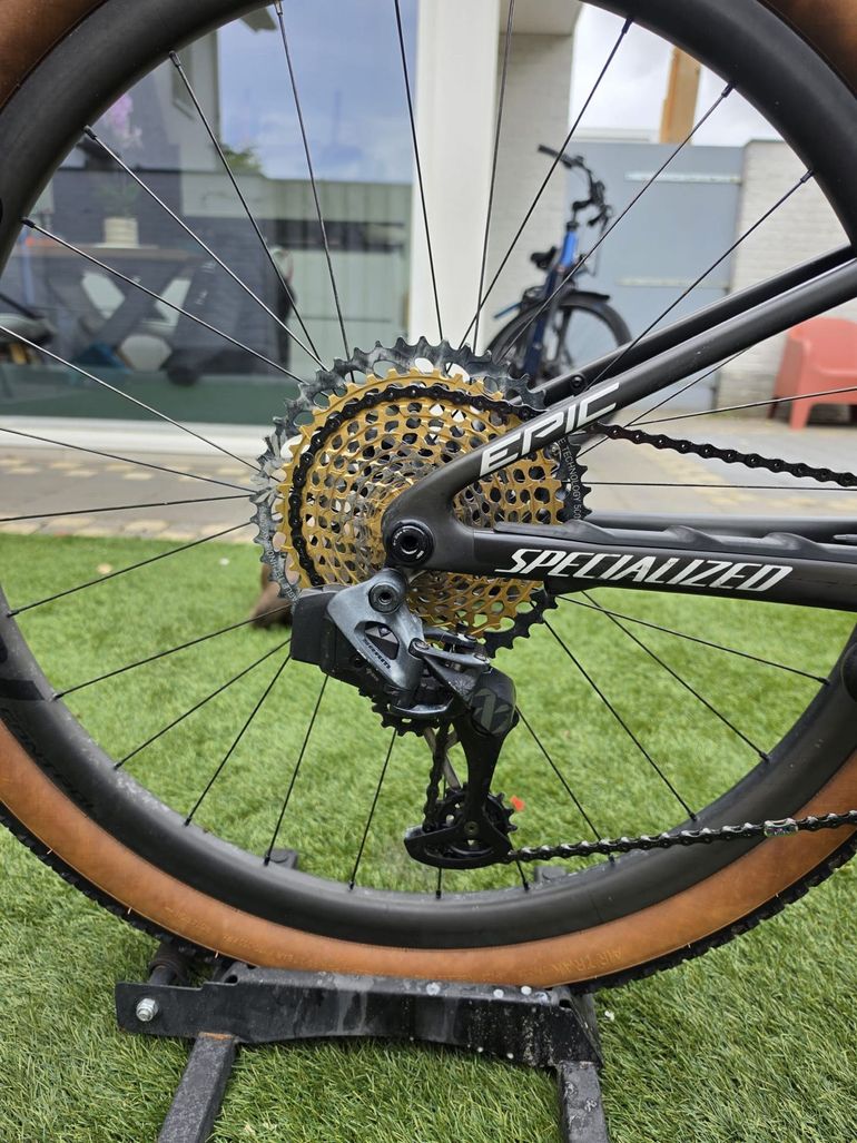 Used Specialized S-Works Epic 2022 2022 Mountainbike, Black, 29 — image 10 of 10