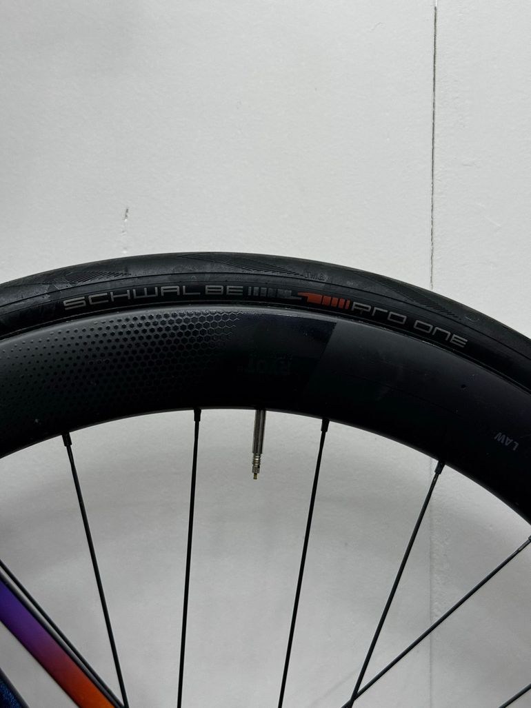 Used Felt Ar SRAM Force eTap AXS 2024 Road & Gravel — image 15 of 16