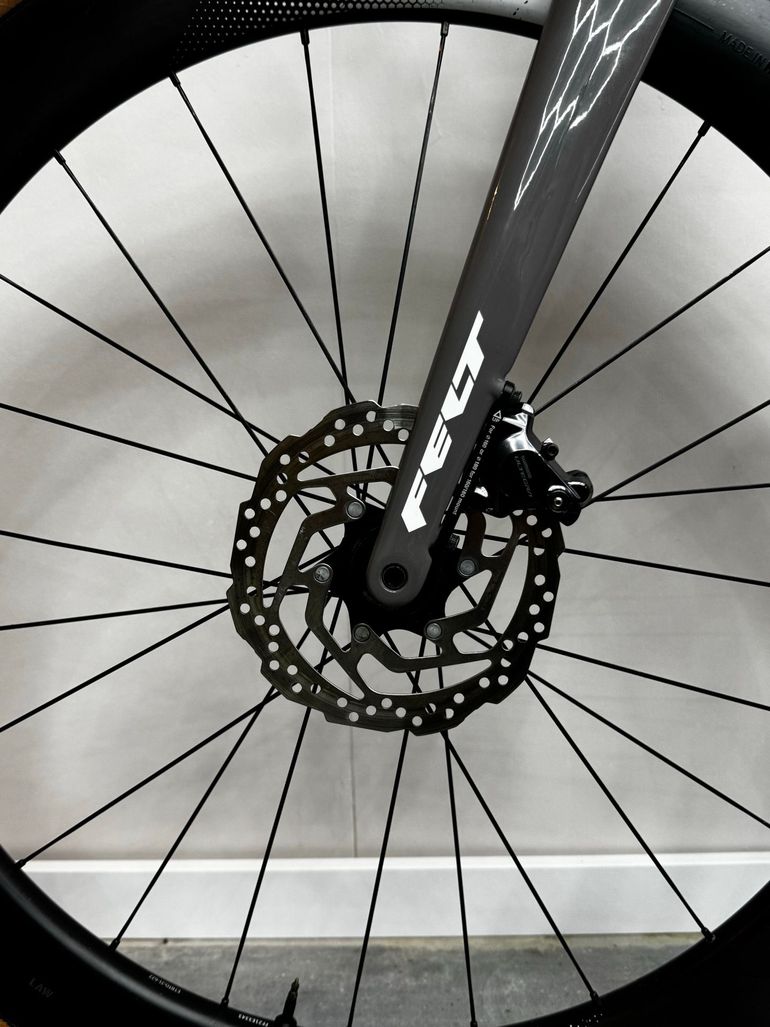 Used Felt AR Advanced Ultegra Di2 2025 2025 Road & Gravel, Light Gray — image 17 of 18