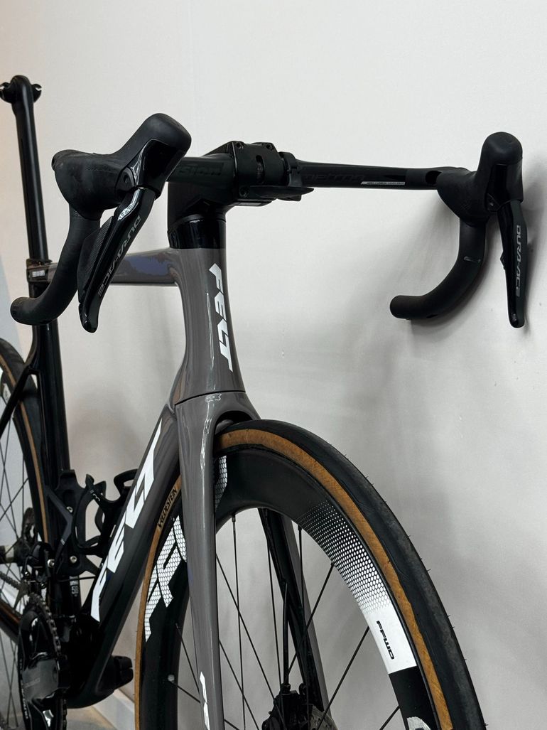 Used Felt AR Advanced Ultegra Di2 2025 2025 Road & Gravel, Light Gray — image 6 of 18