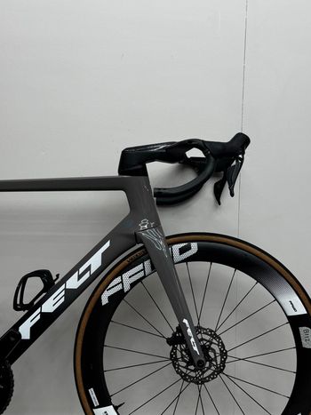 Used Felt AR Advanced Ultegra Di2 2025 2025 Road & Gravel, Light Gray — image 18 of 18