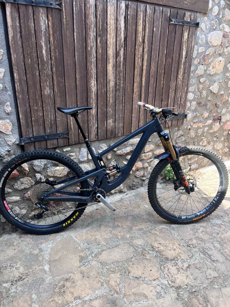 Used Santa Cruz Megatower XX1 Reserve / Carbon CC / 29 2021 2021 Mountainbike, Black — image 2 of 25