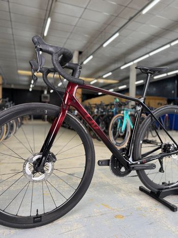 Used Liv Langma Advanced Pro Disc 0 2022 2022 Road & Gravel, Red — image 17 of 24