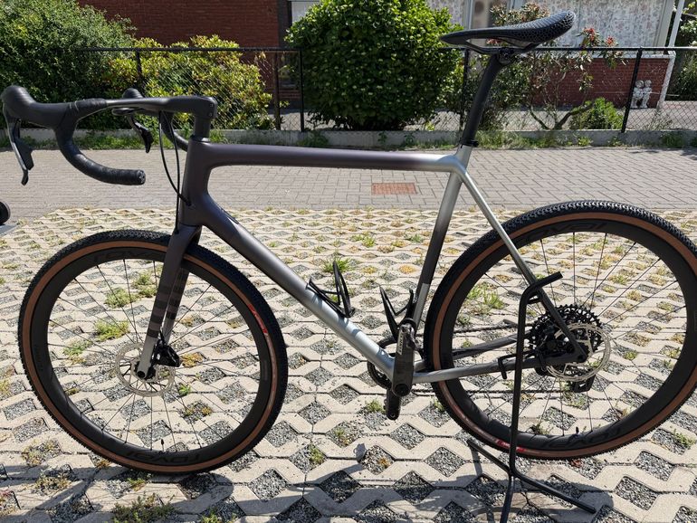 Used Specialized Crux Pro - SRAM Force XPLR AXS 2026 2026 Road & Gravel, Light Gray — image 2 of 8