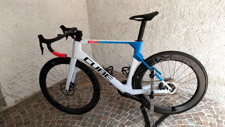 Used CUBE LITENING AERO C:68X RACE 2024 2024 Road & Gravel, White — image 3 of 4