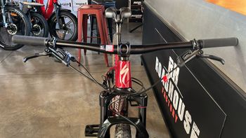 Used Specialized Chisel Hardtail Comp 2025 2025 Mountainbike, Red, 29 — image 3 of 6