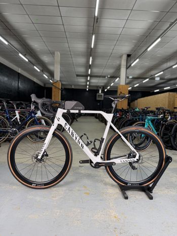 Used Canyon Inflite CF SLX 8 AXS 2024 2024 Road & Gravel, Blanco — image 20 of 24