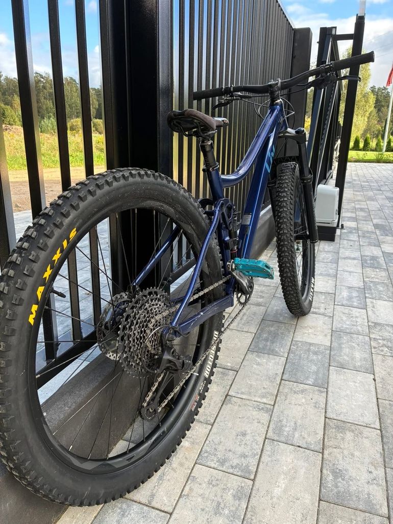 Used Liv Embolden 1 2021 2021 Mountainbike, Blau, 27.5 — image 4 of 7