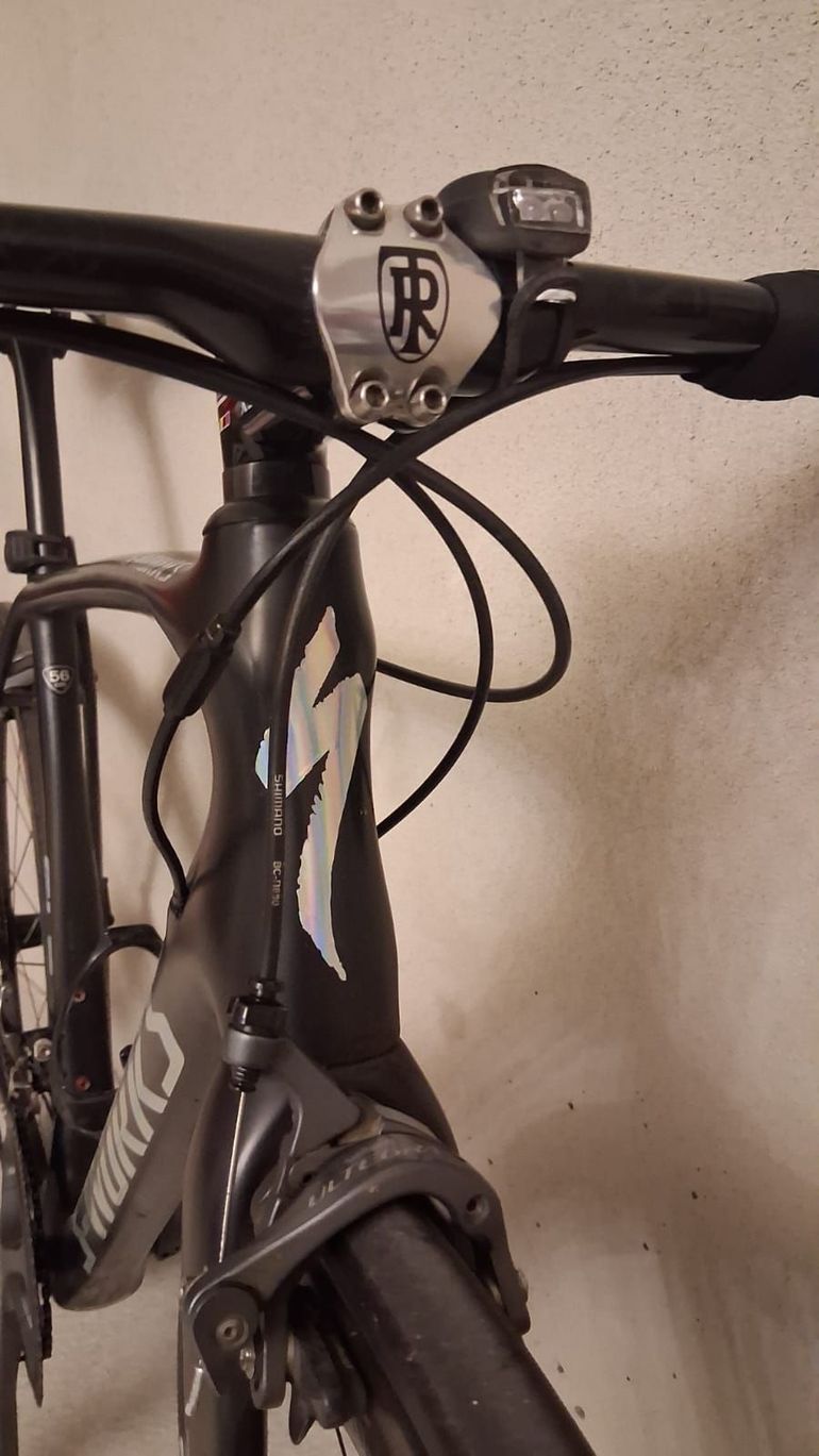 Used Specialized Tarmac Shimano Ultegra 2016 Road & Gravel, Black — image 11 of 12