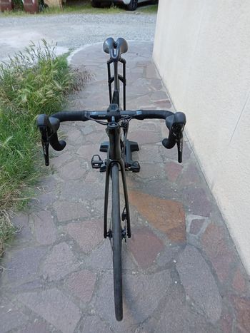 Used Specialized Tarmac SL7 Sport - Shimano 105 2025 2025 Road & Gravel, Schwarz — image 10 of 16