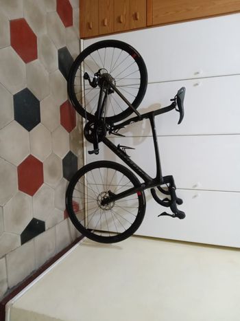 Used Specialized Tarmac SL7 Sport - Shimano 105 2025 2025 Road & Gravel, Schwarz — image 16 of 16