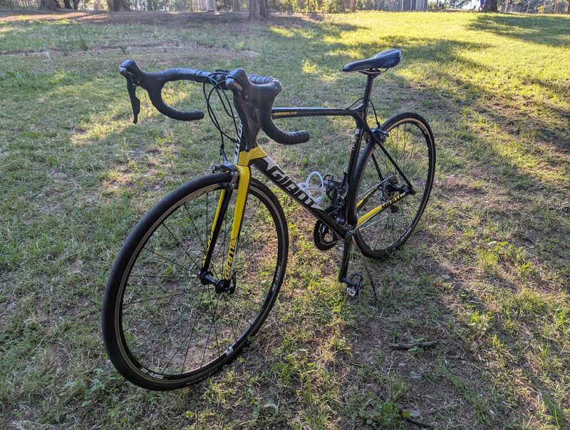 Used Giant TCR Advanced 3 2016 2016 Road & Gravel, Black — image 5 of 11