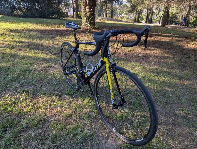 Used Giant TCR Advanced 3 2016 2016 Road & Gravel, Black — image 2 of 11
