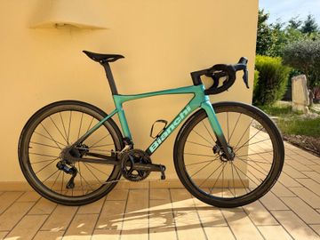 Używany Bianchi Specialissima PRO Ultegra Di2 2025 2025 Road & Gravel