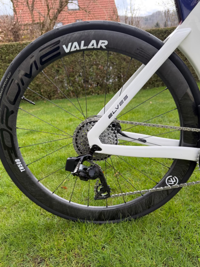 Used Elves Falath Evo+ Force E1 2025 Road & Gravel, White — image 6 of 12