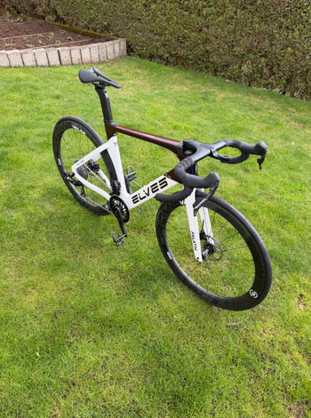 Used Elves Falath Evo+ Force E1 2025 Road & Gravel, White — image 5 of 12
