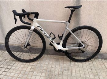 Used Megamo PULSE ELITE 15 SH12 2024 2024 Road & Gravel, White — image 2 of 4