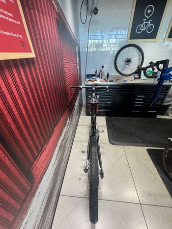 Used Trek Top fuel SRAM XX 2025 Mountainbike, Black — image 6 of 7
