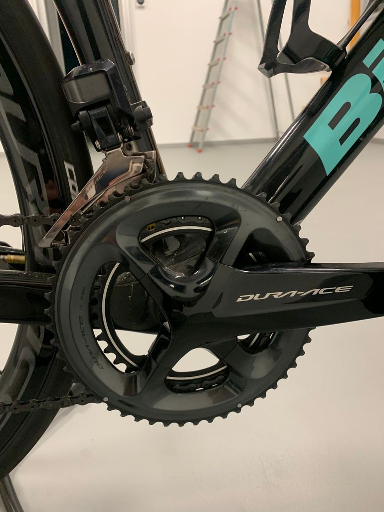 Used Bianchi Oltre XR3 - Dura Ace Di2 2022 2020 Road & Gravel — image 3 of 9