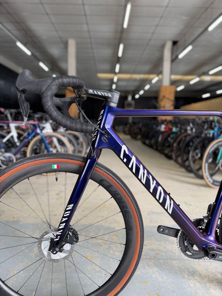 Used Canyon Inflite CFR Di2 Carbon 2023 Road & Gravel, Blue — image 21 of 24