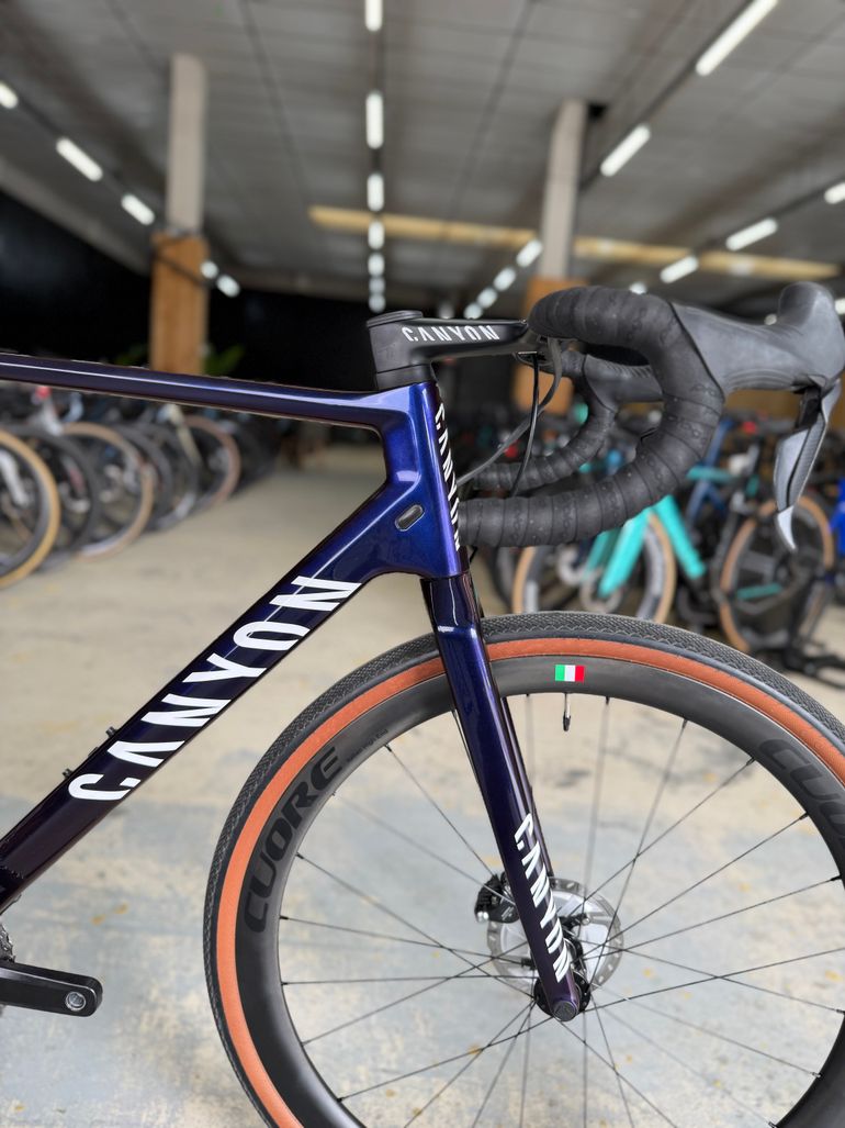 Used Canyon Inflite CFR Di2 Carbon 2023 Road & Gravel, Blue — image 6 of 24