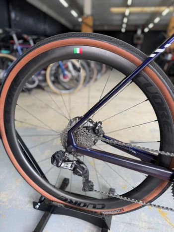 Used Canyon Inflite CFR Di2 Carbon 2023 Road & Gravel, Blue — image 12 of 24
