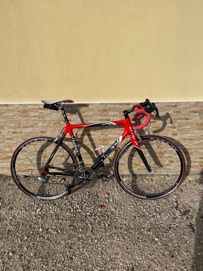 Used Wilier Triestina Campagnolo Record 2010 Road & Gravel, Rojo — image 1 of 4