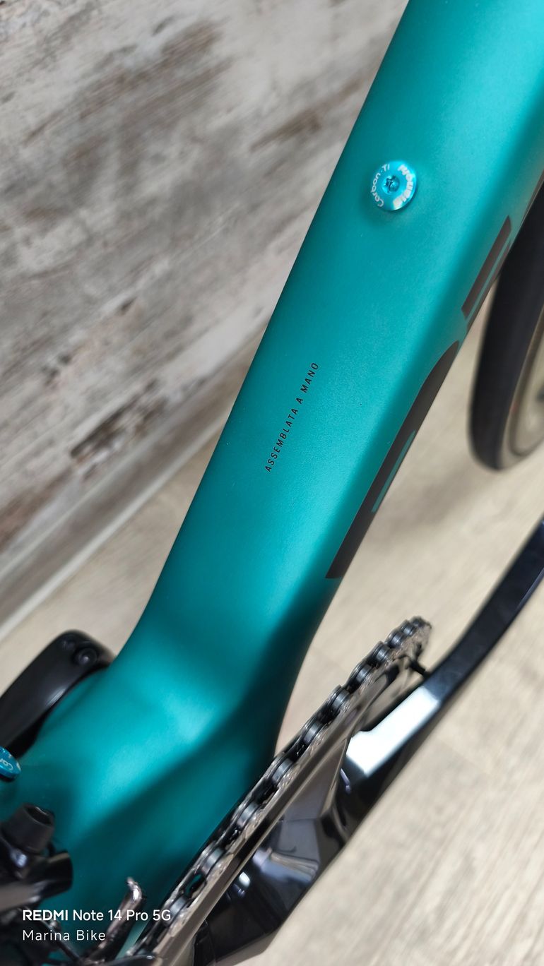 Used Bianchi Oltre Pro Dura-Ace Di2 12S 2026 Road & Gravel, Green — image 20 of 37