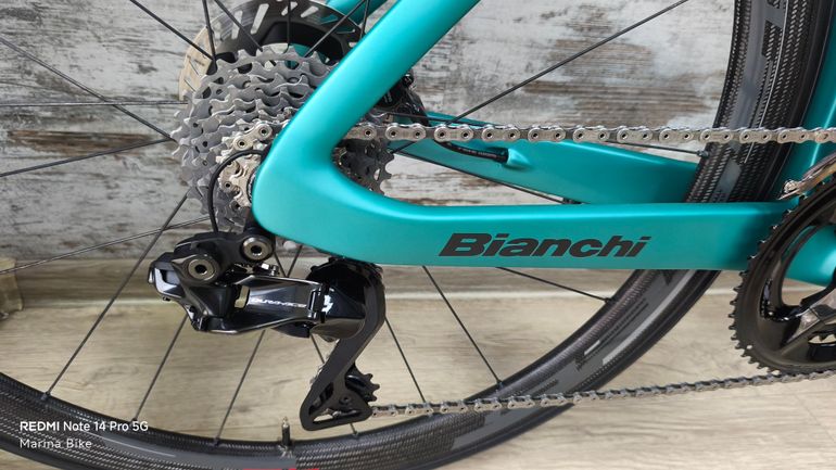 Used Bianchi Oltre Pro Dura-Ace Di2 12S 2026 Road & Gravel, Green — image 6 of 37