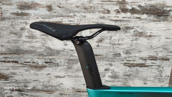 Used Bianchi Oltre Pro Dura-Ace Di2 12S 2026 Road & Gravel, Green — image 10 of 37