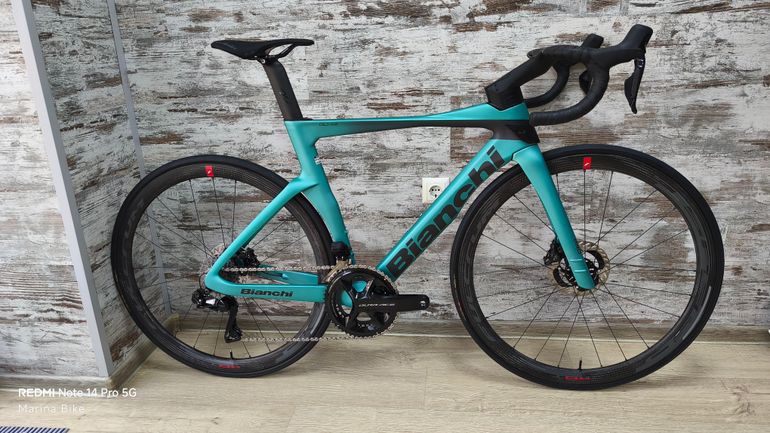 Used Bianchi Oltre Pro Dura-Ace Di2 12S 2026 Road & Gravel, Green — image 1 of 37