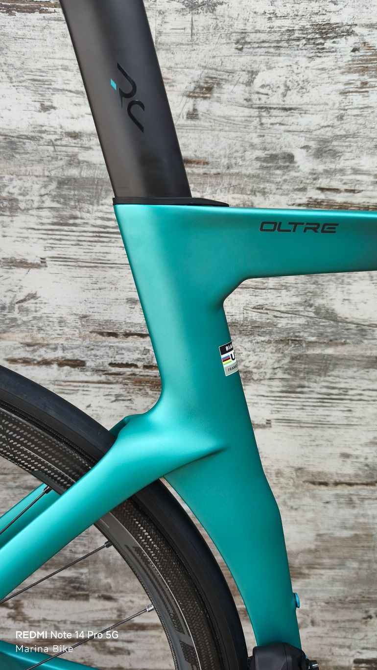Used Bianchi Oltre Pro Dura-Ace Di2 12S 2026 Road & Gravel, Green — image 9 of 37
