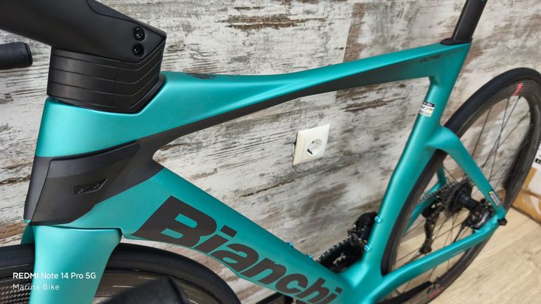 Used Bianchi Oltre Pro Dura-Ace Di2 12S 2026 Road & Gravel, Green — image 22 of 37
