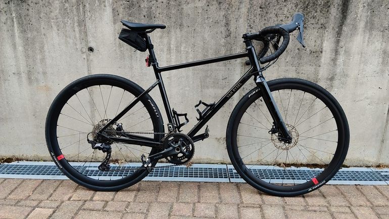Used Van rysel Gravelbike 28 Zoll GRVL AF Shimano GRX Schwarz 2026 2026 Road & Gravel, Black — image 1 of 5