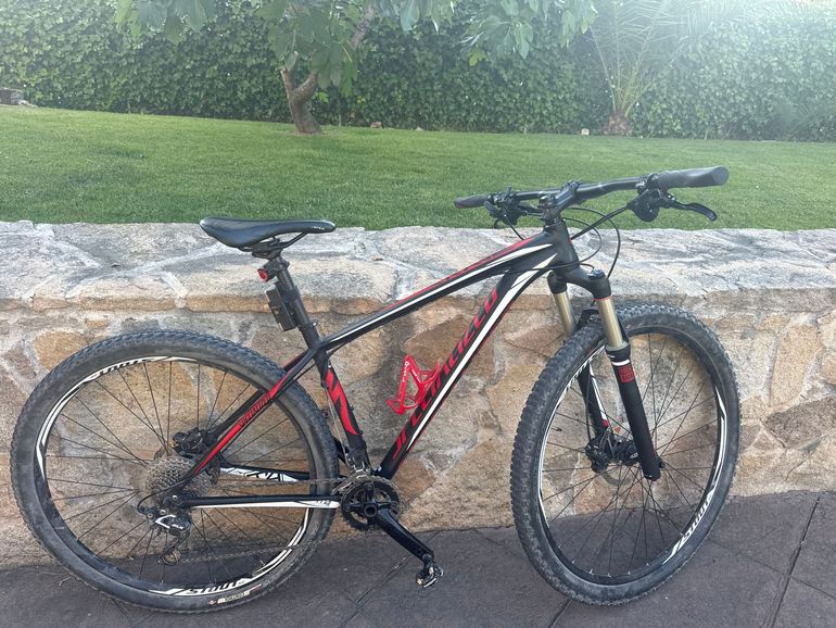Used Specialized Crave Comp 2015 2015 Mountainbike, Black, 29 — image 1 of 4