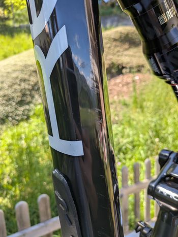 Used Revel Rail27 Frameset 2022 Mountainbike, Black — image 9 of 12