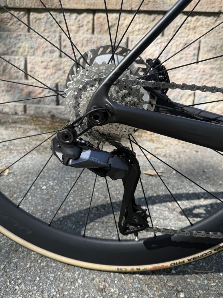 Used Cervélo R5 Ultegra Di2 2023 2023 Road & Gravel, Black — image 8 of 12