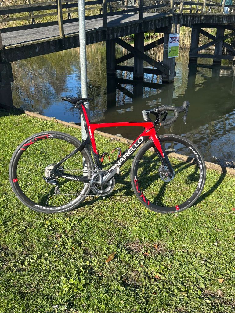 Used Pinarello PRINCE ULTEGRA 11S Disc 2022 2022 Road & Gravel — image 1 of 5