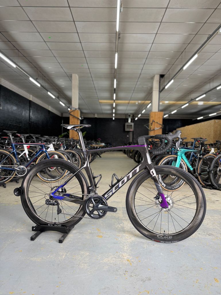 Used Scott Foil RC HMX SuperSonic Di2 Carbon 2021 Road & Gravel, Black — image 1 of 24
